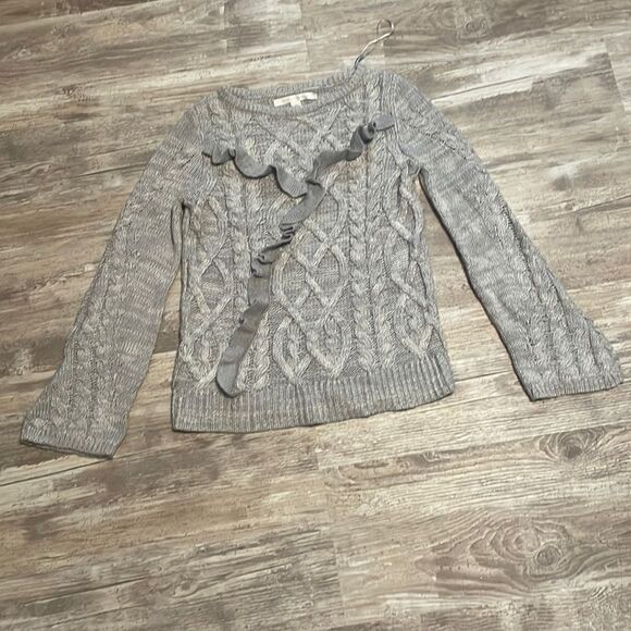 Lauren Conrad XS sweater - Picture 1 of 10